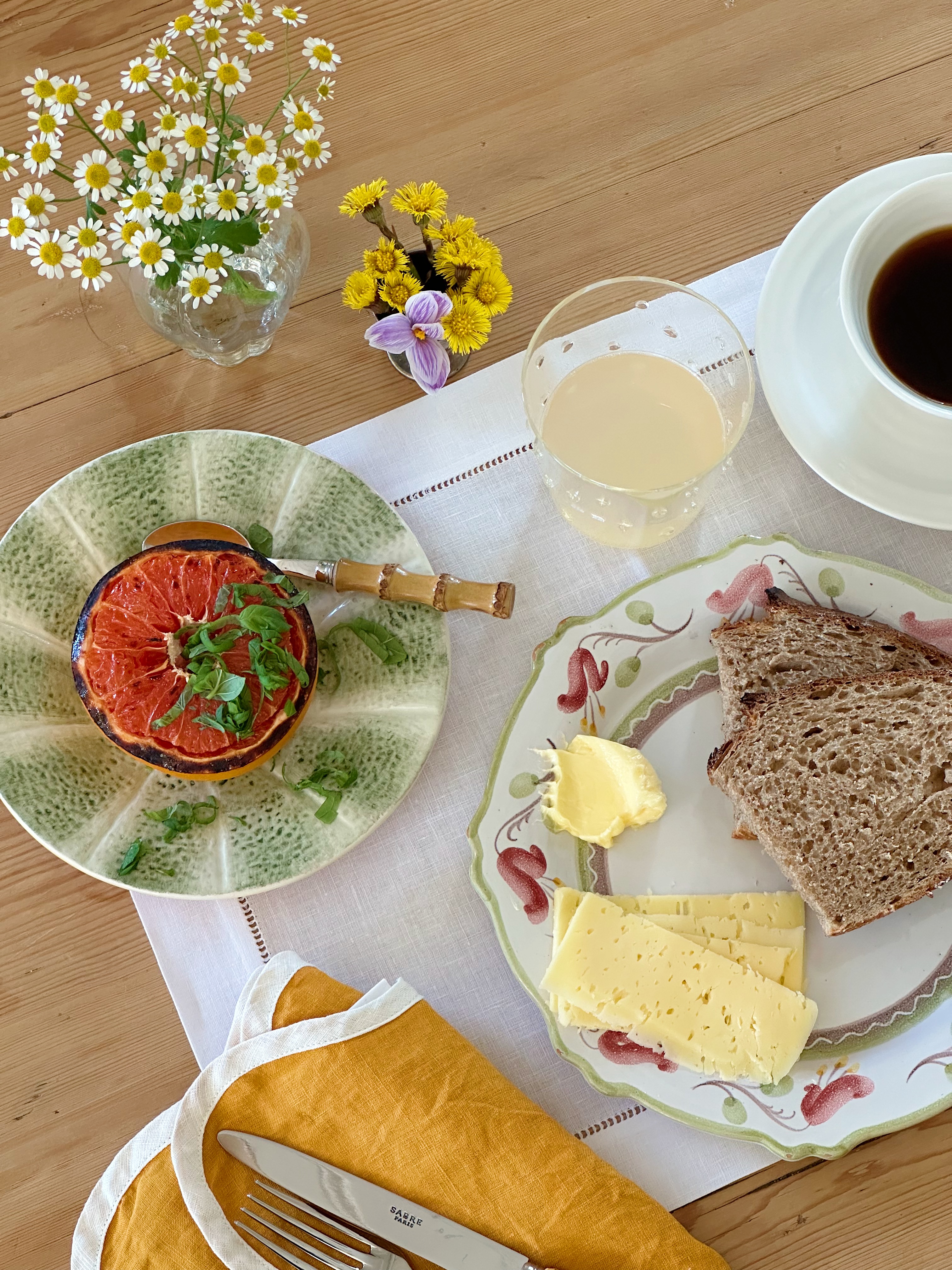 Bilde av frrokost med kraramellisert grapefrukt